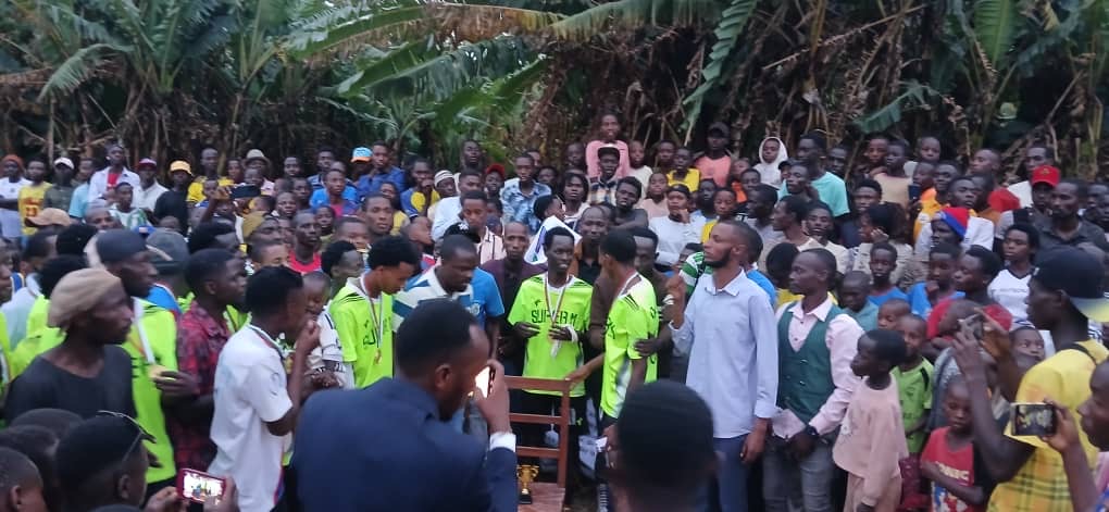 Young people gathered for leadership, teamwork and community engagement 1